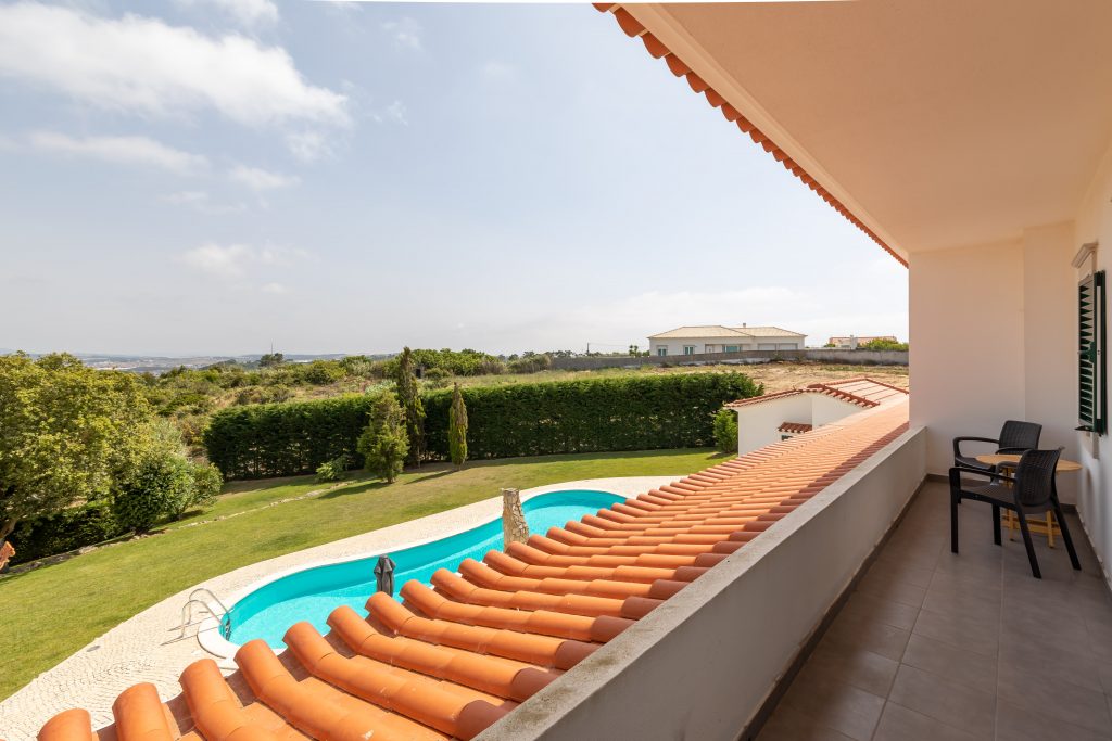 That's a view, right?! No buildings or other elements blocking your view here, only nature. We really love to grab a cup of coffee, sit on the balcony and easy wake up